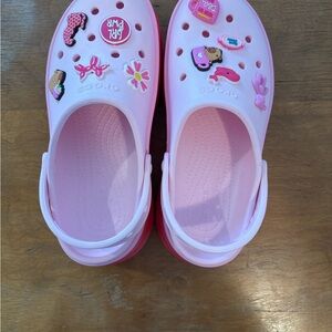 Crocs women’s size 8 platform